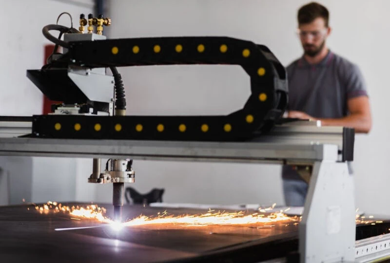 Custom Cut Steel Sheet Metal – A Complete Guide