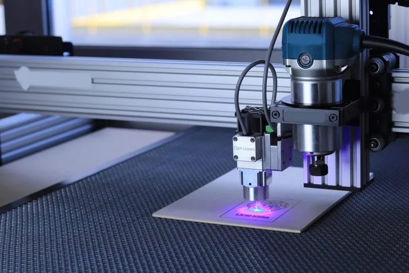 5 Benefits from Outsourcing Your Laser Cutting Projects